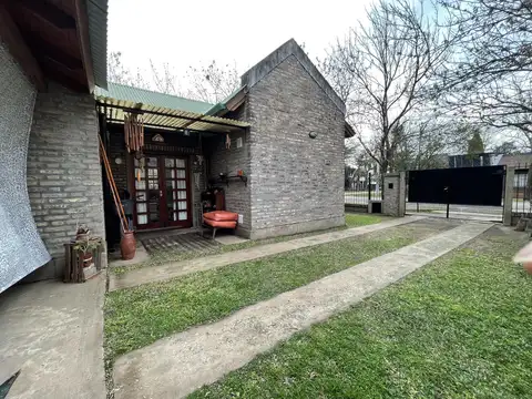 Casa 4 ambientes con 1 baño