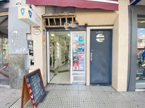 Avenida Presidente Juan Domingo Peron al 2400