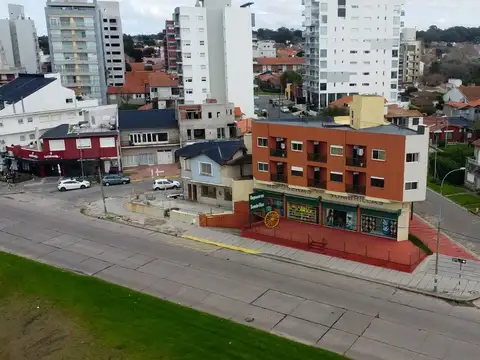 VENTA EDIFICIO FRENTE AL MAR PUNTA MOGOTES