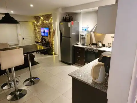 Depto Tipo Casa en Venta 8 años