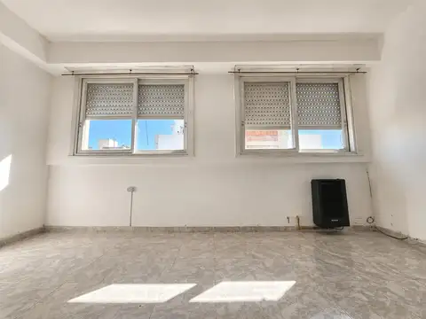 44 E/ 4 Y 5 N° 495 , Piso 5