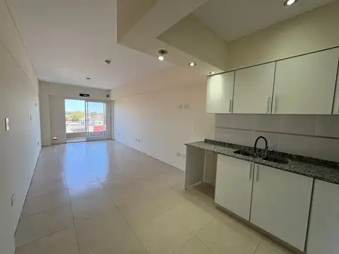 Departamento en Alquiler en Lanus Oeste, Lanus