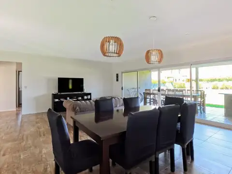 Casa en Venta en San Sebastian, USD 150.000