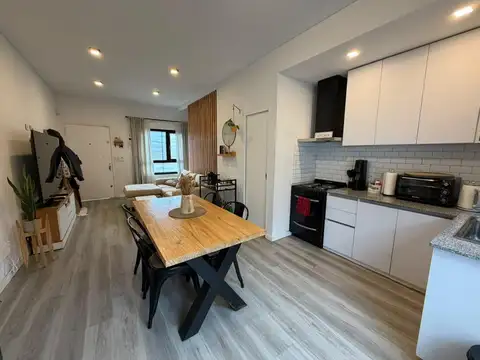 Depto Tipo Casa en Venta con 2 cocheras