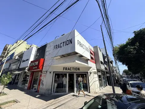 Local en alquiler en Flores - Bogota esquina Argerich