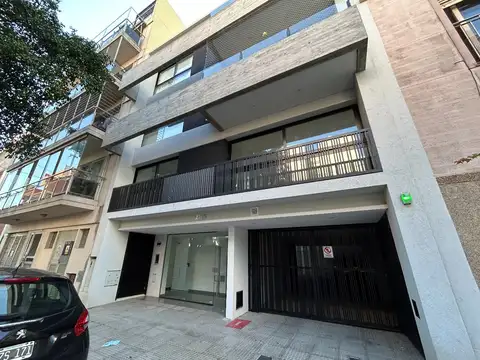 Del Temple 2700, Piso 4