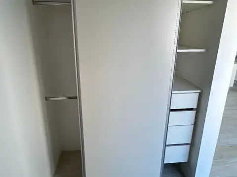 IMPECABLE MONOAMBIENTE A ESTRENAR