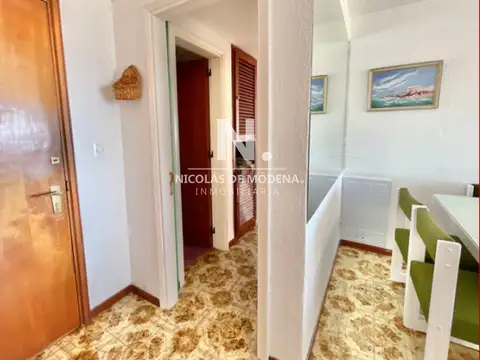 Vende Apartamento de 2 dormitorios en Punta del Este.