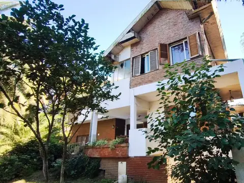 Quinta en Venta en Villa Luzuriaga, USD 190.000