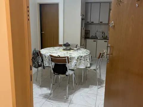 Departamento 4 ambientes con 2 baños