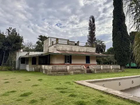 Quinta con casona de epoca en en Alvear