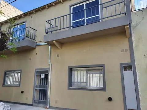 Uruguay 3408 , Piso 1