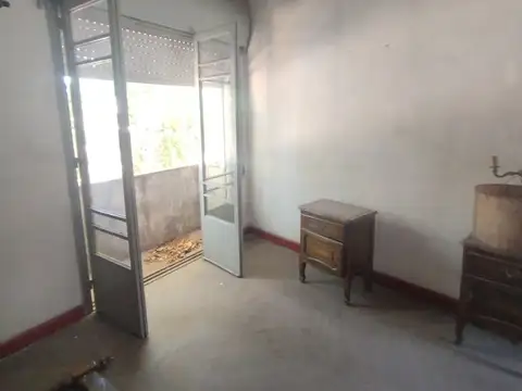 Depto Tipo Casa 5 ambientes con 1 baño