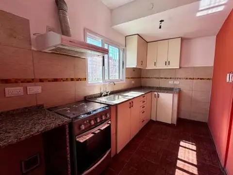 VENTA PH 3 AMBIENTES CON PARRILLA EN RAMOS MEJIA 