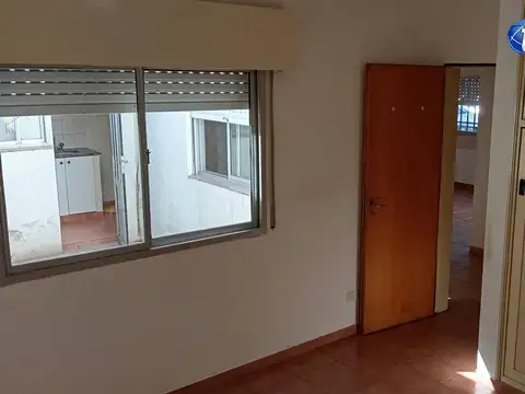 3 De Caballeria 1200 , Piso PB
