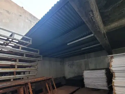 Garage c/8 cocheras  Cristobal
