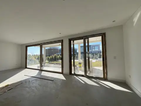 Casa en Venta en Nordelta Carpinchos, USD 735.000