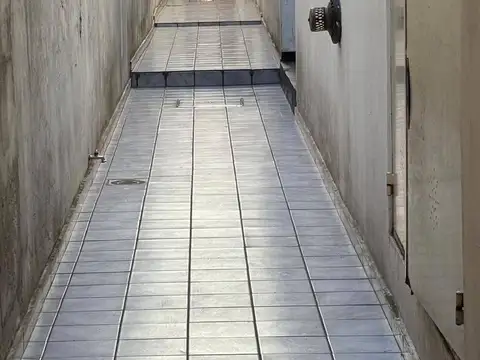 Depto Tipo Casa en Venta de 1 dormitorio