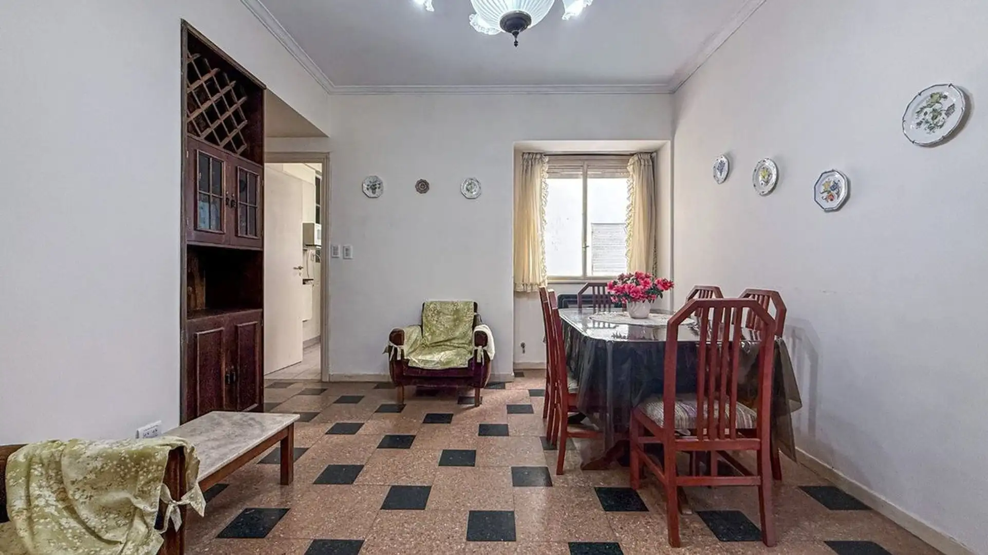 Depto 3 ambientes con dependencia 71 m zona centro