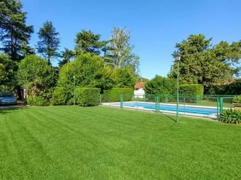 Venta Casa  sobre un lote de 753 M2 Bosques Norte