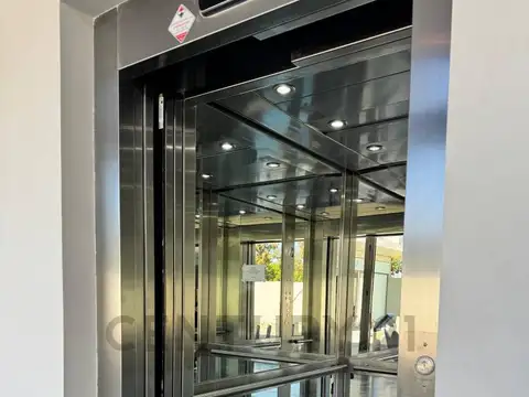 138 y 485 , Piso 1
