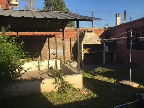 EXCELENTE OPORTUNIDAD   CASA EN VENTA SAN A. DE PADUA SUR