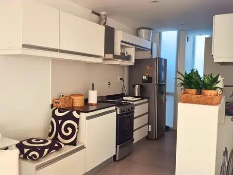 Depto Tipo Casa en Venta 9 años