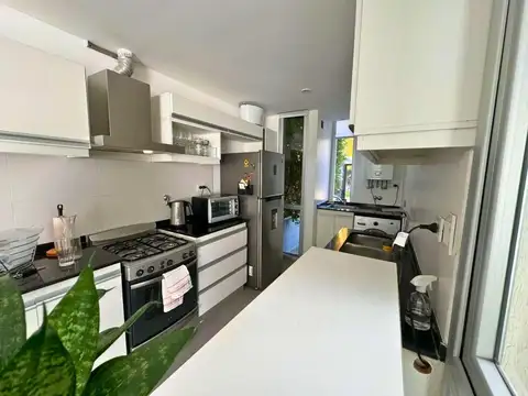 Depto Tipo Casa en Venta con 2 cocheras