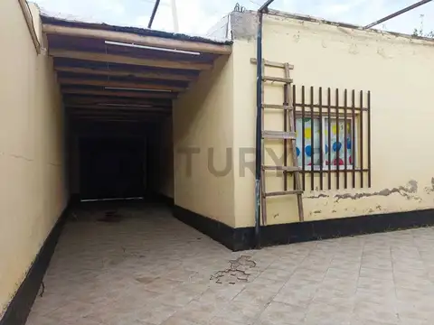 Oficina en Venta con 2 cocheras