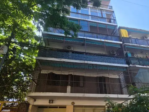 Departamento 2 ambientes 35m2 a refaccionar