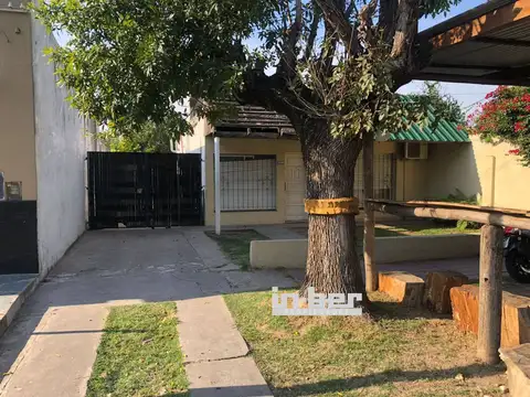 Calle Avenida Caseros 1600