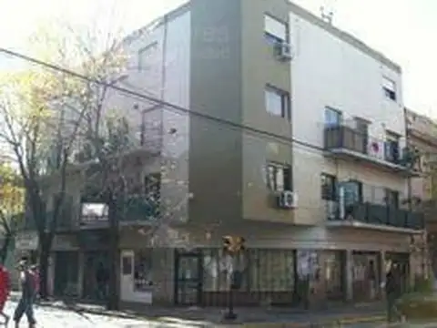 LOCALES - A LA CALLE - CONGRESO, CAPITAL FEDERAL