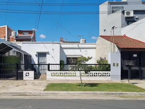 Calle 340  bis casi Mosconi