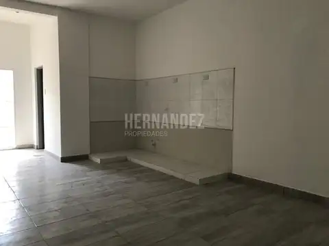 Depto Tipo Casa 2 ambientes con 1 baño