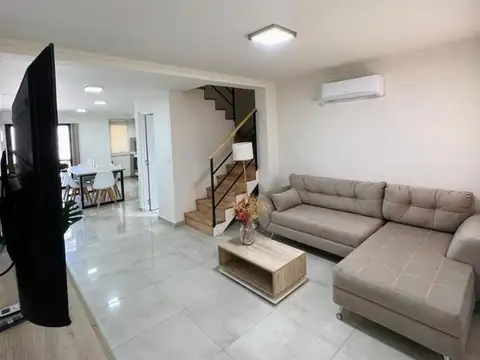 Casa en venta  3 Dormitorios.Housing Va Carlos Paz