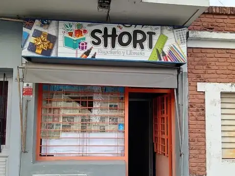 LOCAL - BARRIO CANDIOTI - GÜEMES 4114