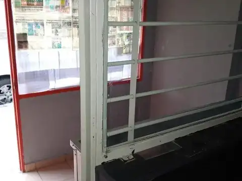 Local en Alquiler en Candioti Norte, $ 350.000