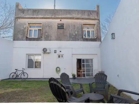 Depto Tipo Casa en Venta en Saavedra, USD 230.000