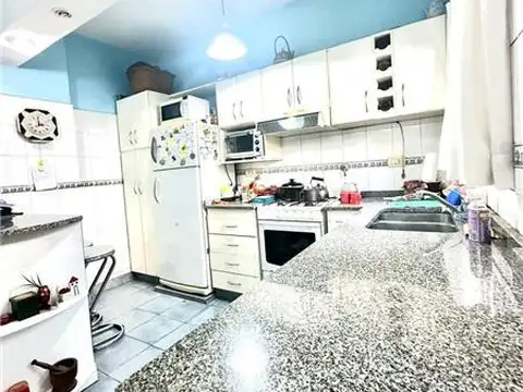 Depto Tipo Casa en Venta en Banfield, USD 95.000