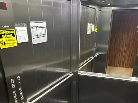 Departamento en Venta con 2 cocheras