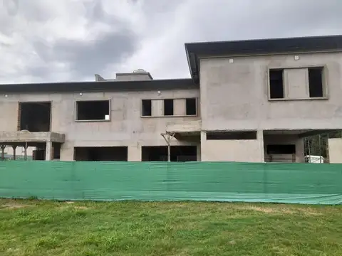 Av. Constitución y Ruta 9, Tafí Viejo, Tucumán 100