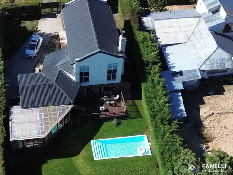 Casa en Venta de 3 dormitorios