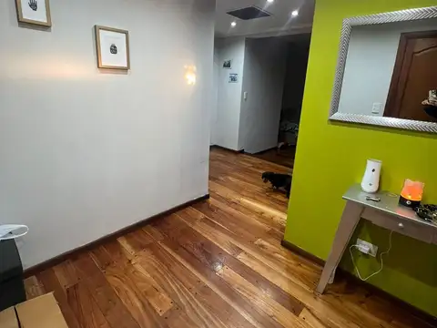 Casa en Venta con 4 cocheras