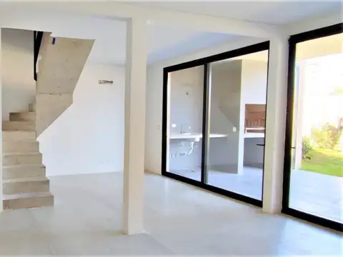 SQUARE 39 - NECOCHEA 3178  (   32025 ) , Piso PB