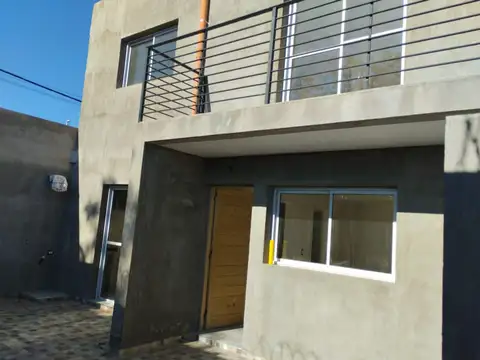DUPLEX EN VENTA GUAYMALLEN ZONA CARRIL GODOY CRUZ