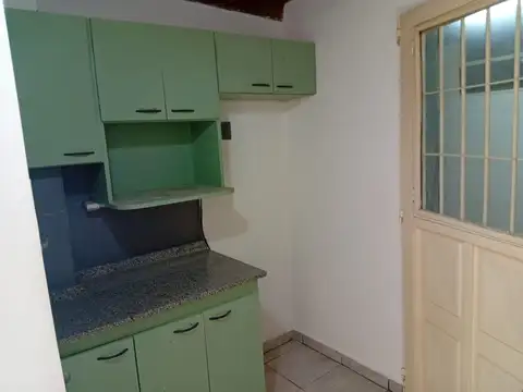 Depto Tipo Casa en Alquiler de 2 dormitorios