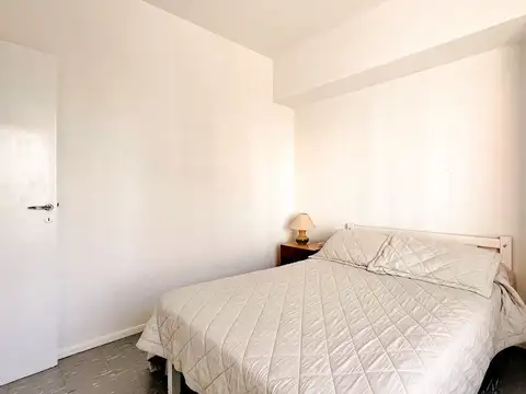 Venta departamento 3 ambientes Miramar