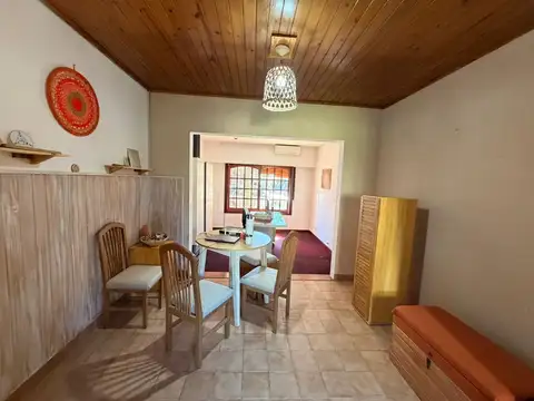 Casa en Venta con 1 cochera