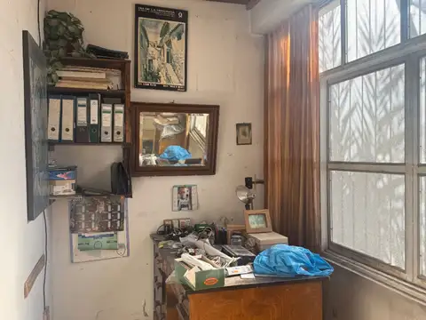 Casa 6 ambientes con 1 baño