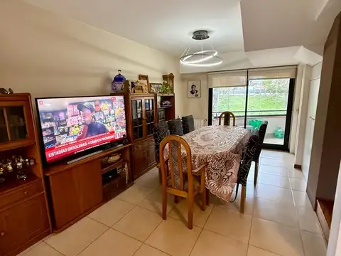 Depto Tipo Casa en Venta 9 años